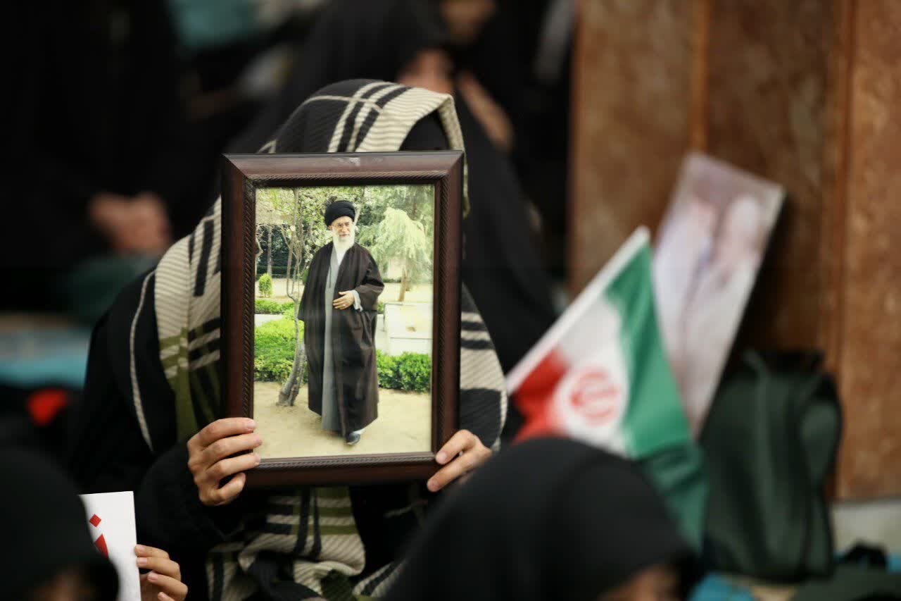 نمازگزاران ارومیه: نه سازش نه تسلیم نبرد با آمریکا