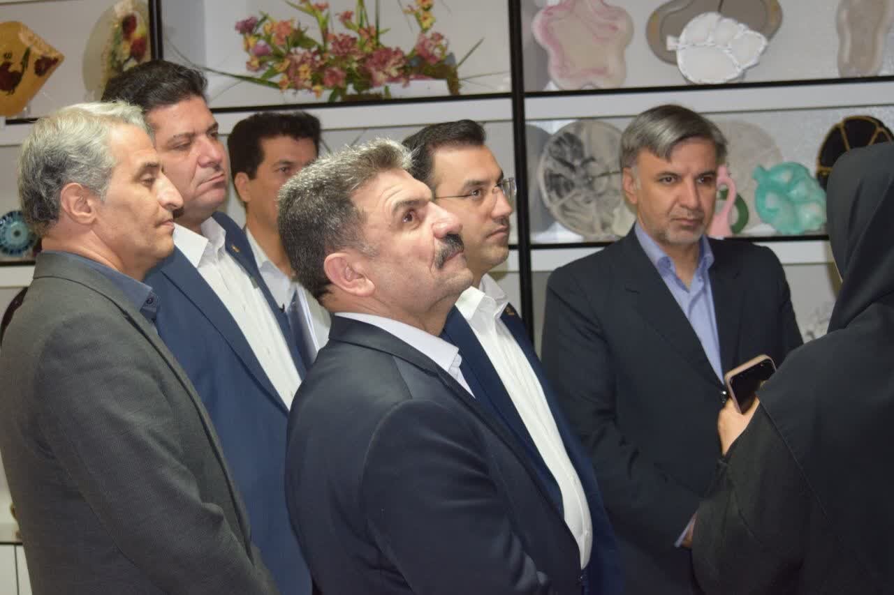 نمایشگاه دائمی دستاوردهای مهارت‌آموختگان سنندج افتتاح شد