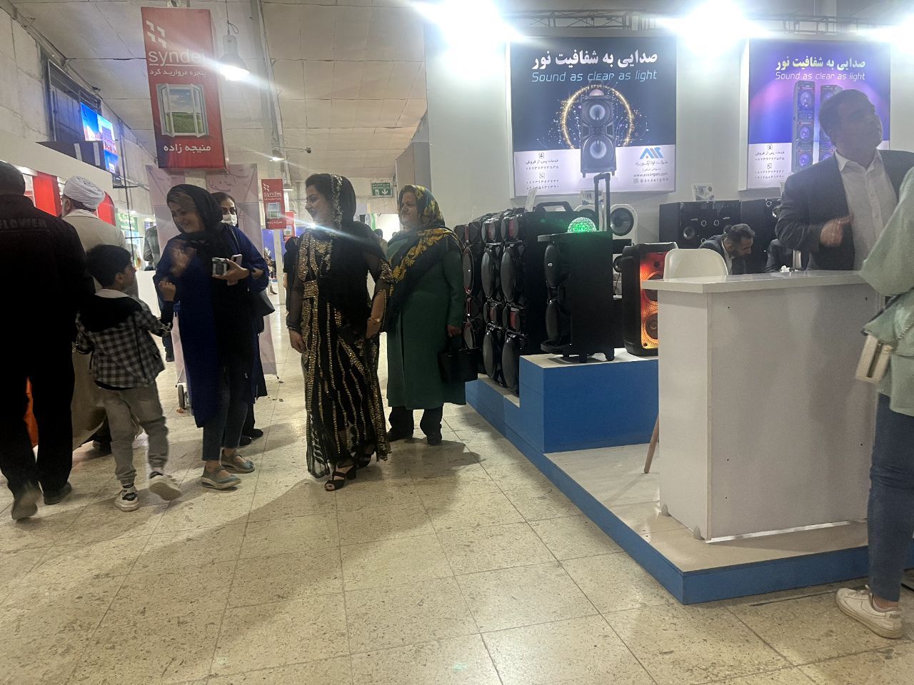 نمایشگاه صنایع کوچک کردستان، بازدید مسئولان و مطالبات صنعتکاران
