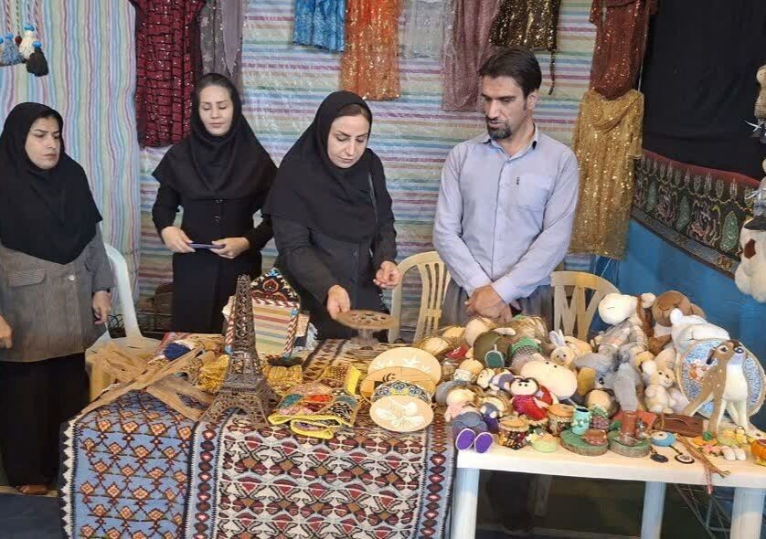 نمایشگاه صنایع‌دستی توان‌یابان بهزیستی در کامیاران افتتاح شد