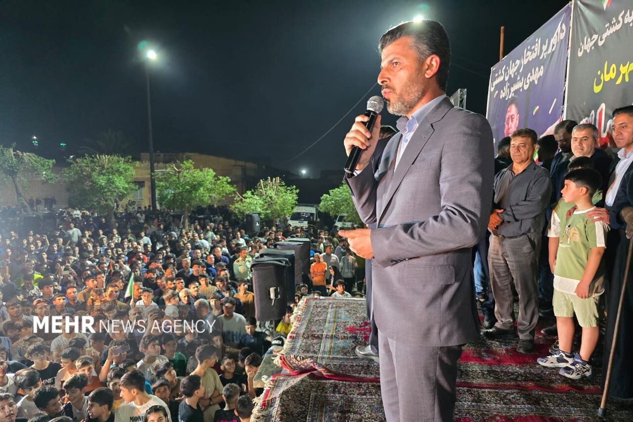 نماینده دزفول:اسماعیلی نقش مهمی در قهرمانی کشتی فرنگی ایران داشت