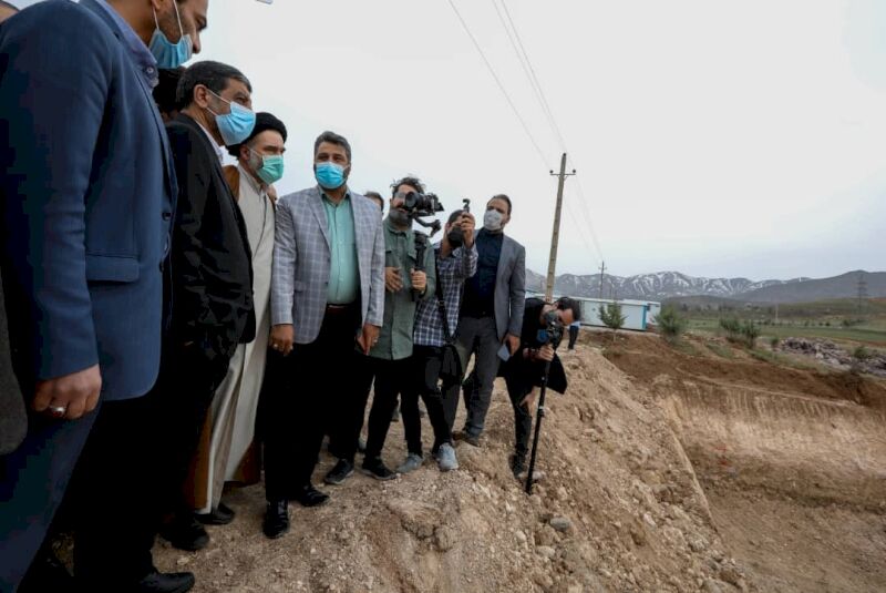 نماینده رئیس جمهور روند اجرایی بیمارستان طالقان را مورد بررسی قرار داد