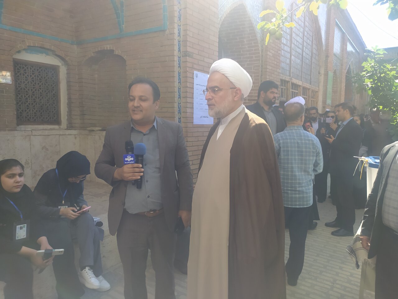 نماینده ولی فقیه در کردستان خواستار مشارکت حداکثری شد