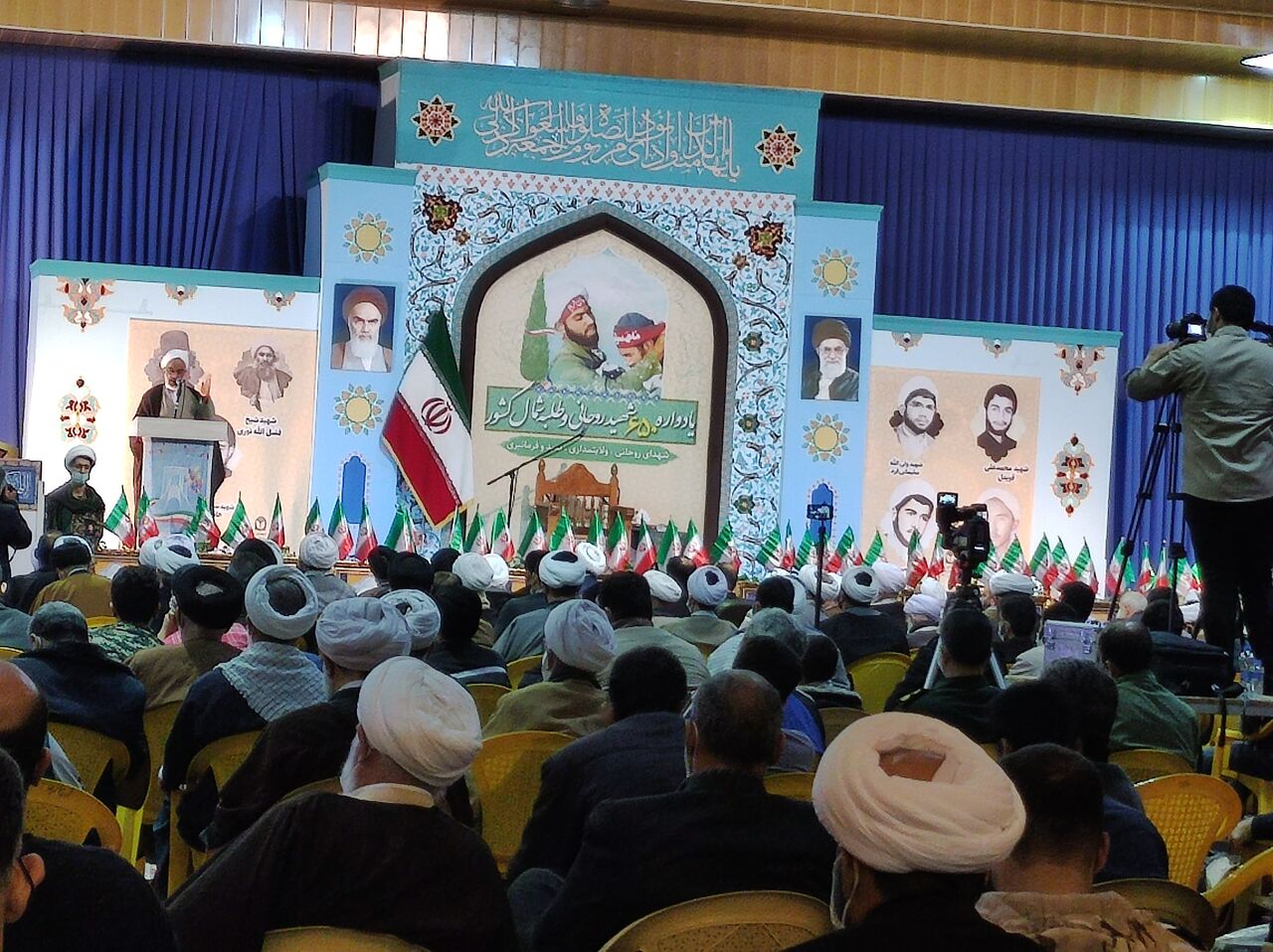 نماینده ولی‌فقیه در سپاه: انقلاب اسلامی ایران همه ابهت آمریکا را در هم شکست