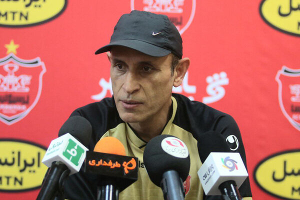 نمیتوان در مورد فوتبال صحبت کرد/ برای کمک به کیروش آماده هستیم