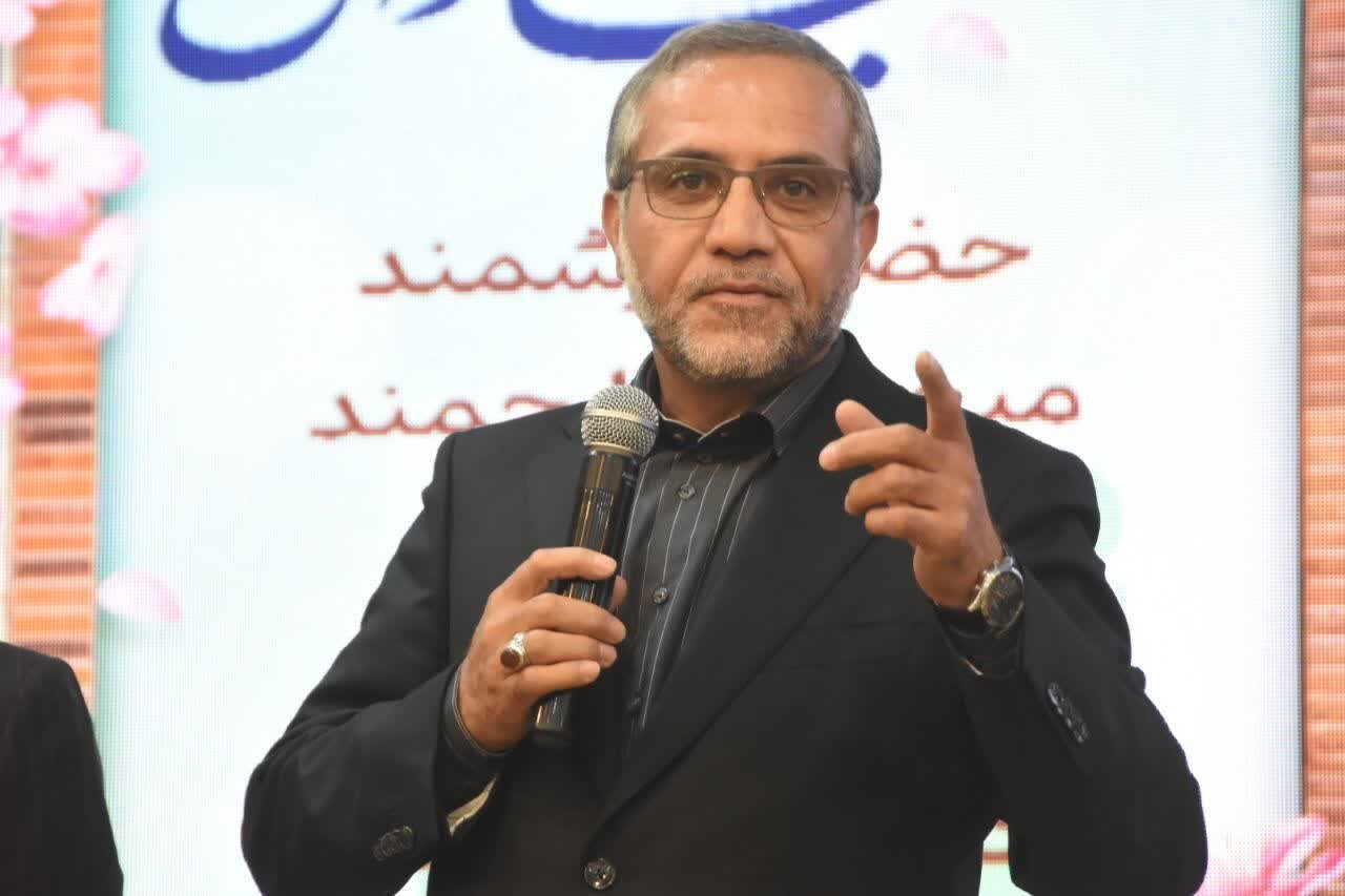 نهادینه‌سازی فرهنگ نماز از مدارس آغاز شود؛ لزوم توجه به معیشت معلمان