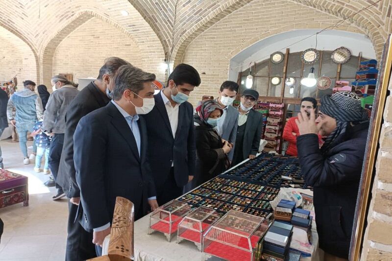 نوروزگاهها آیینه تمامنمای سنتهای اصیل کردستان هستند