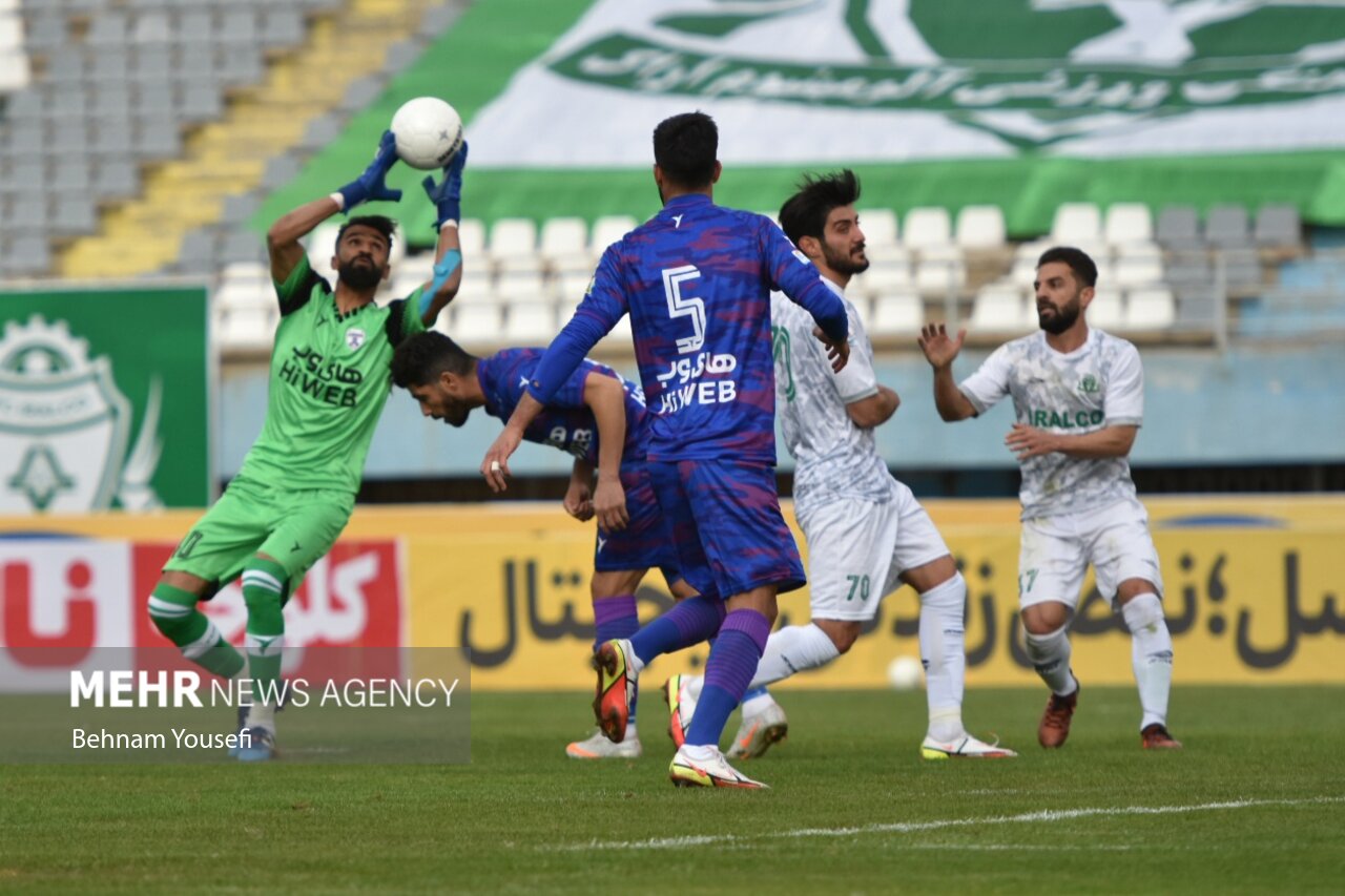 نوسان عجیب آلومینیوم وابهام درنتایج/صدرنشین چگونه ۱۱پله سقوط کرد؟