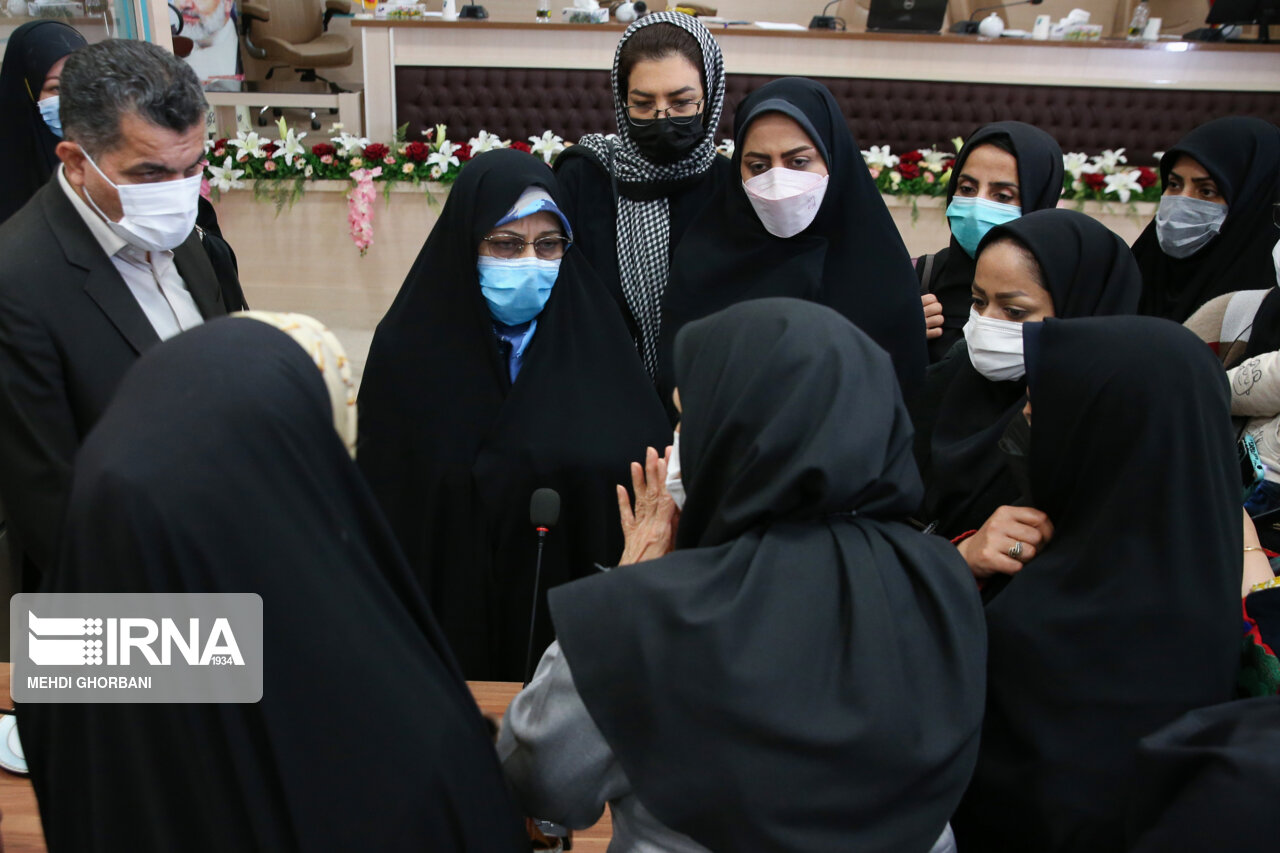 نگاه مثبت دولت برای مشارکت مشاوران امور بانوان در تصمیم‌گیری‌های کلان