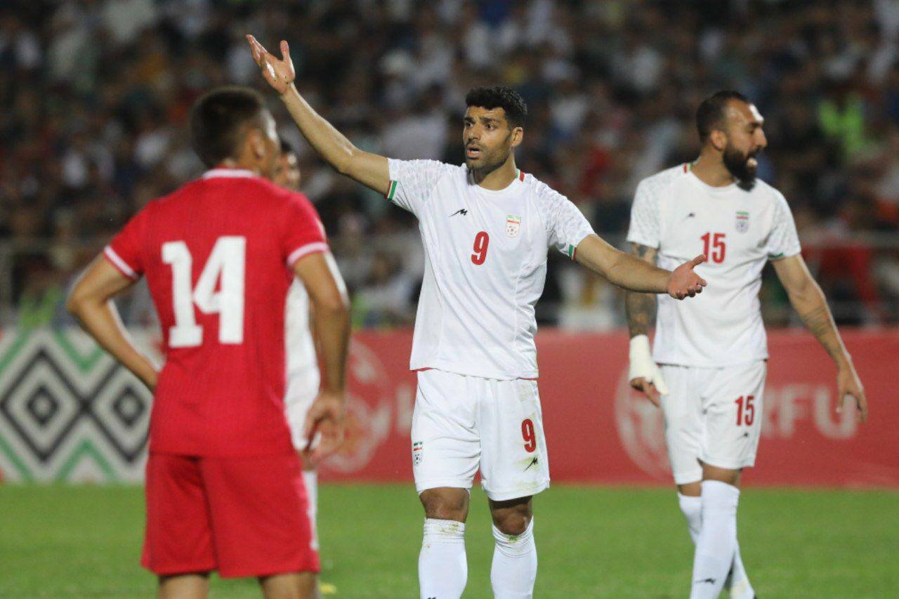 نگران باختهای تیم ملی نباشیم/ماندن خطیر به ضرر استقلال است