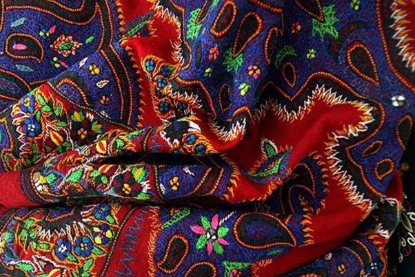 نیاز به استفاده از شیوه‌های نوین برای ارتباط مردم بامنسوجات