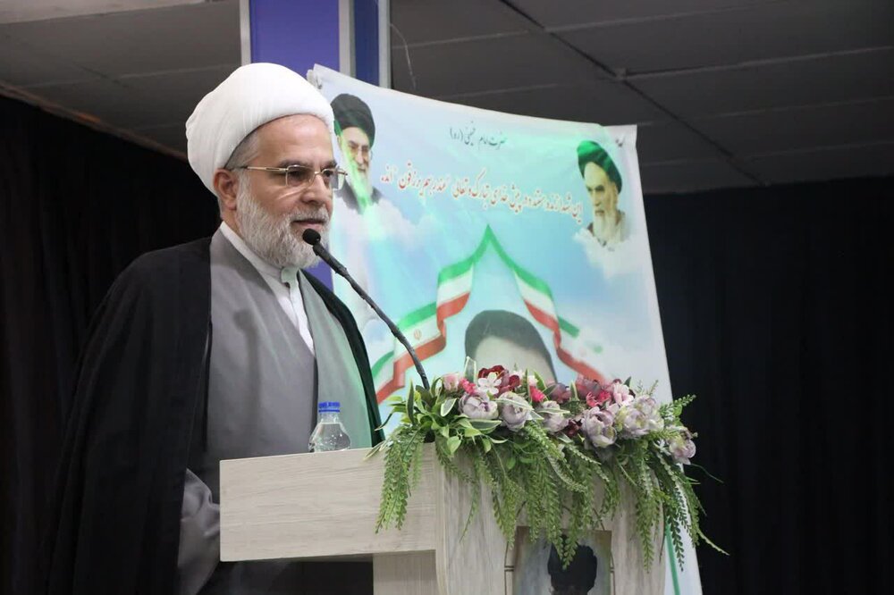 نیروی انسانی انقلابی در شورای محلات اسلامی تربیت شود