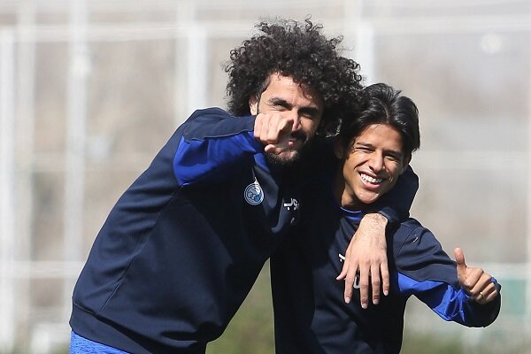 هافبک تیم فوتبال استقلال کنار گذاشته شد/ تصمیمگیری با باشگاه