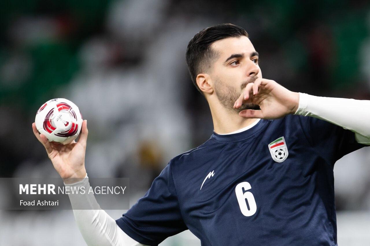 هافبک تیم ملی فوتبال ایران در یک قدمی تیم اماراتی
