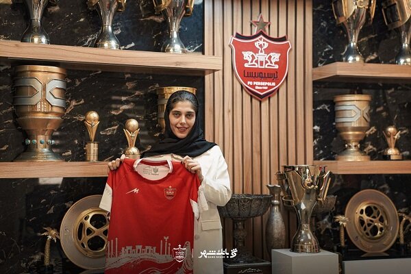 هافبک سپاهان به پرسپولیس پیوست