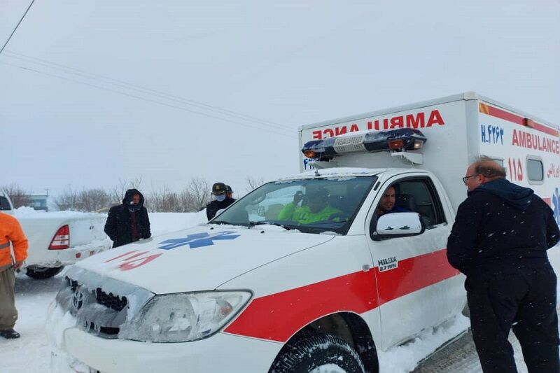 هفت کولبر در بانه از سرمازدگی نجات یافتند