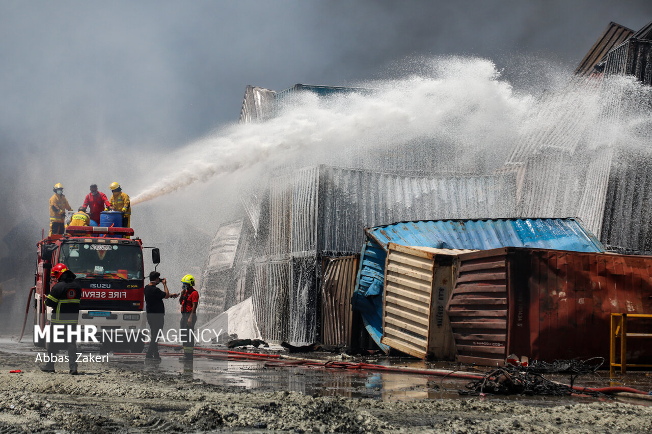 همدردی با خانواده جان باختگان حادثه بندر شهید رجایی در لیگ برتر فوتبال