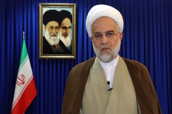 همه ظرفیت ها برای ترویج فریضه زکات در کردستان به کار گرفته شود