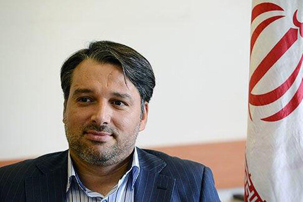 همچنان در خدمت تنیس هستم/ امکان خدمت در وزارت اقتصاد را ندارم