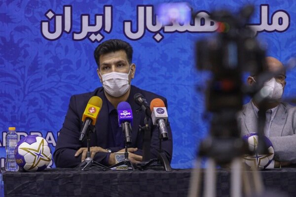 هندبال به بازی‌های آسیایی نرود از مدار قهرمانی دور خواهدشد