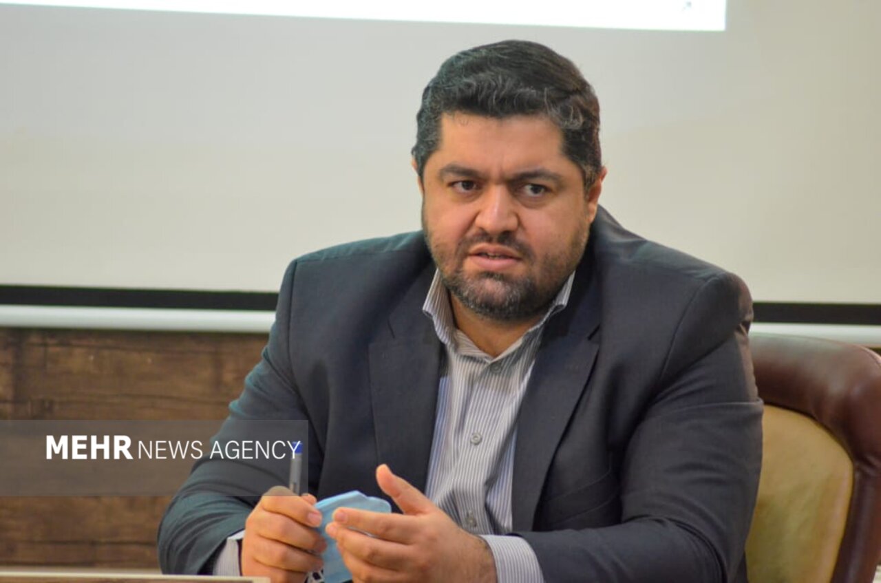 هنرمندان با تولیدات هنری جنایات رژیم صهیونیستی را نمایش دهند