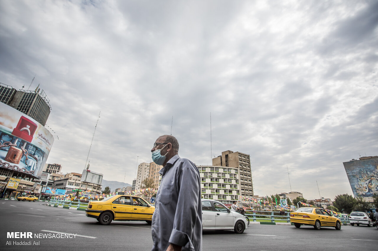 هوای تهران در شرایط قابل قبول قرار دارد