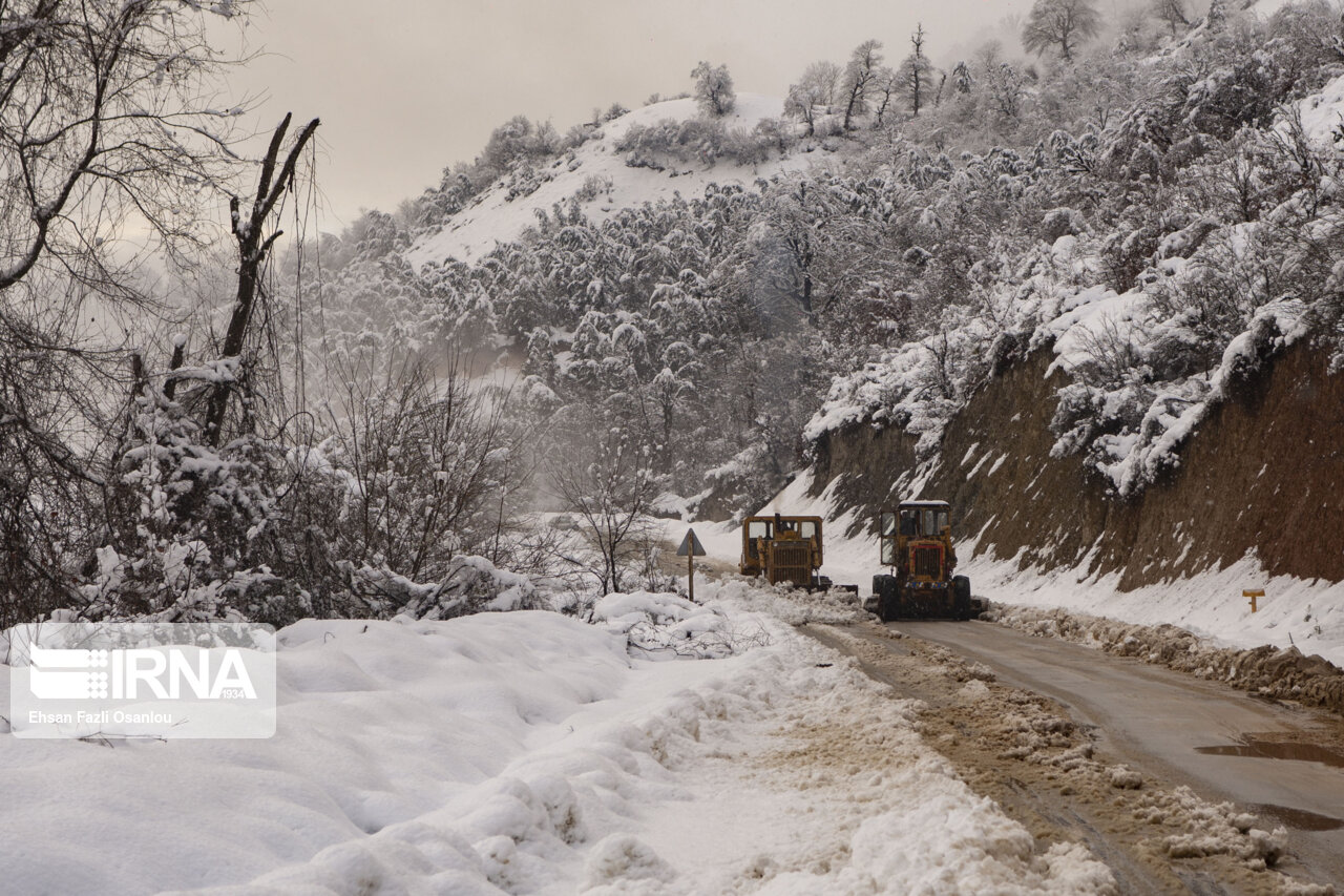 هوای ۲۶ استان برفی و بارانی شد