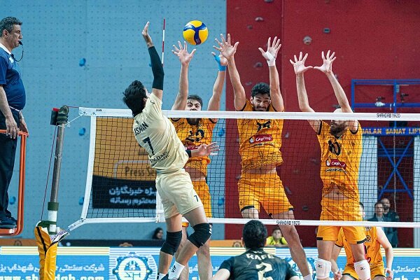 هورسان با شکست شهداب ماندنی شد/ طبیعت رتبه دومی را از آن خودکرد