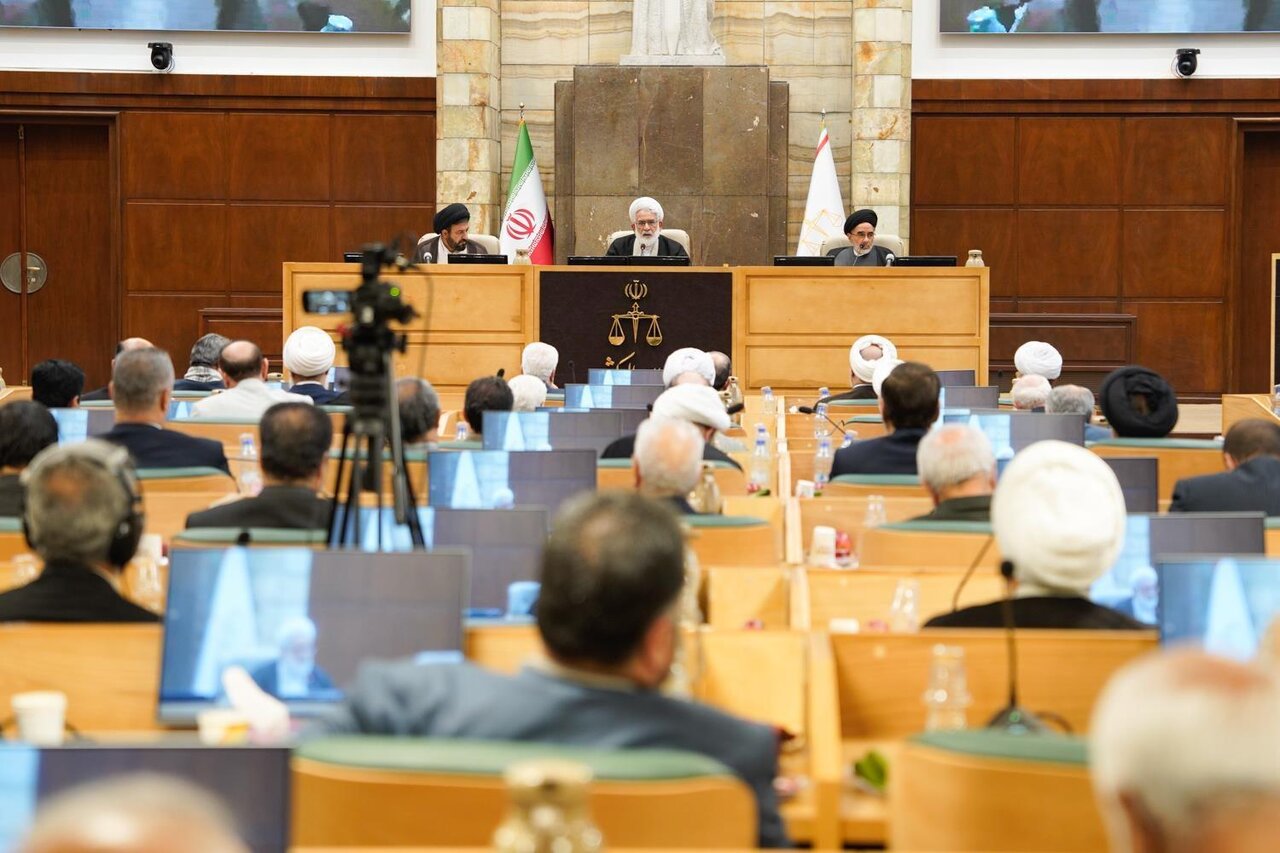 هیئت نظارت دیوان عالی کشور از محاکم استان مازندران بازدید می‌کند