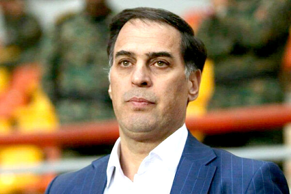 هیات رئیسه به اندازه عزیزی‌خادم مقصر است/ خودشان را قهرمان نکنند