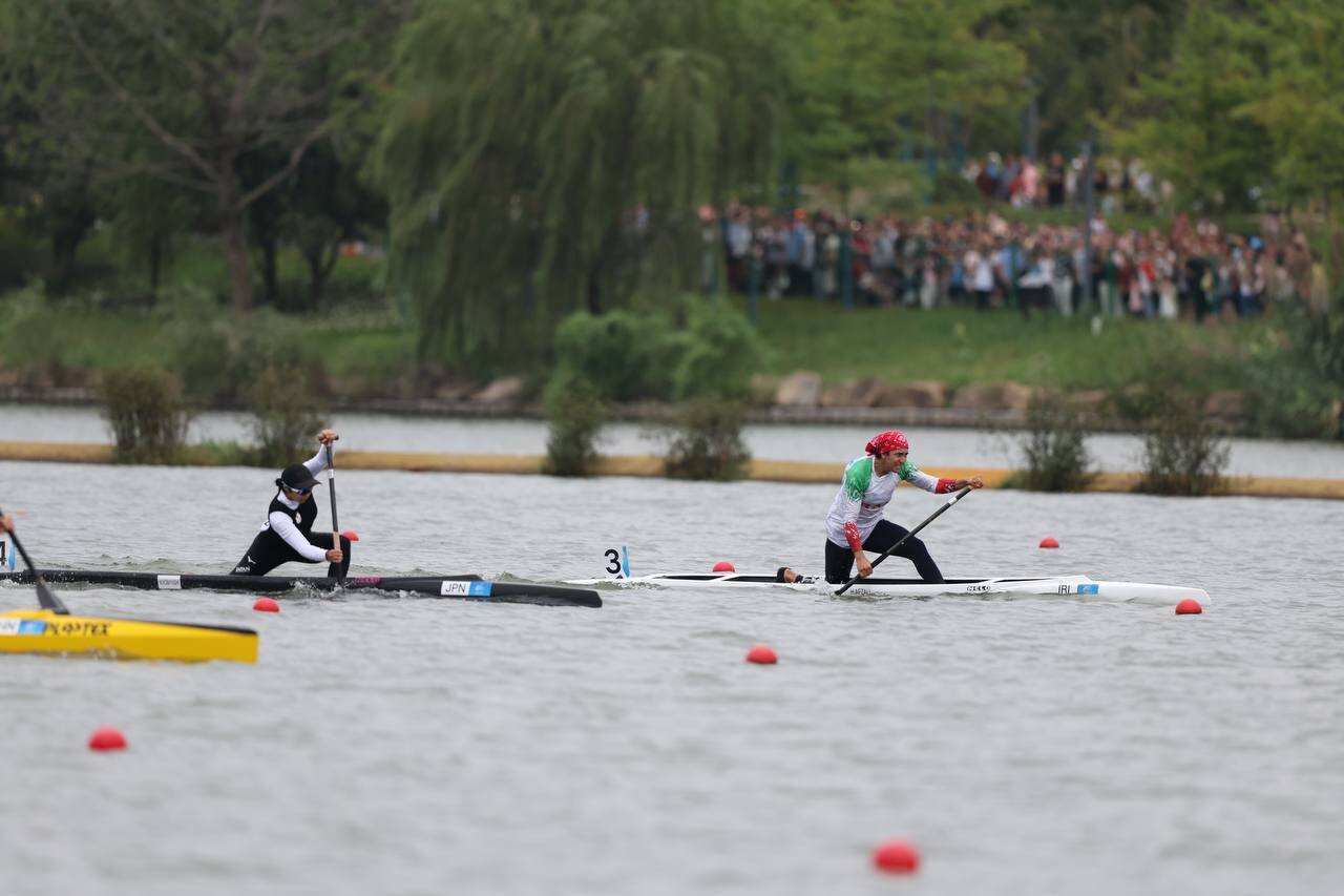 هیوا افضلی به فینال مسابقات قایقرانی آب های آرام صعودکرد