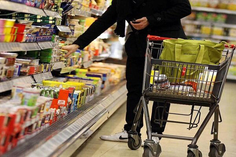 هیچ کمبودی در تأمین کالاهای اساسی وجود ندارد؛بازار مستمر رصد می‌شود