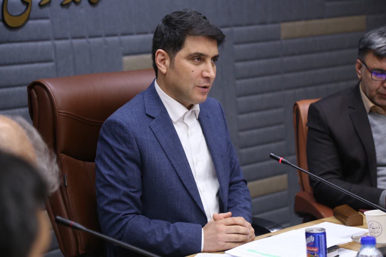 واحدهای تولیدی کردستان حسابهای خود را به استان منتقل کنند