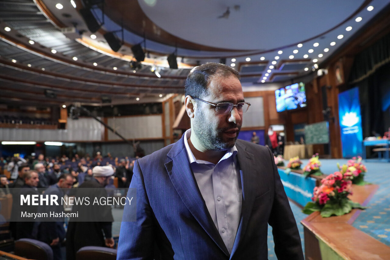 واریز دو میلیون تومان به حساب معلمان به مناسبت روزمعلم