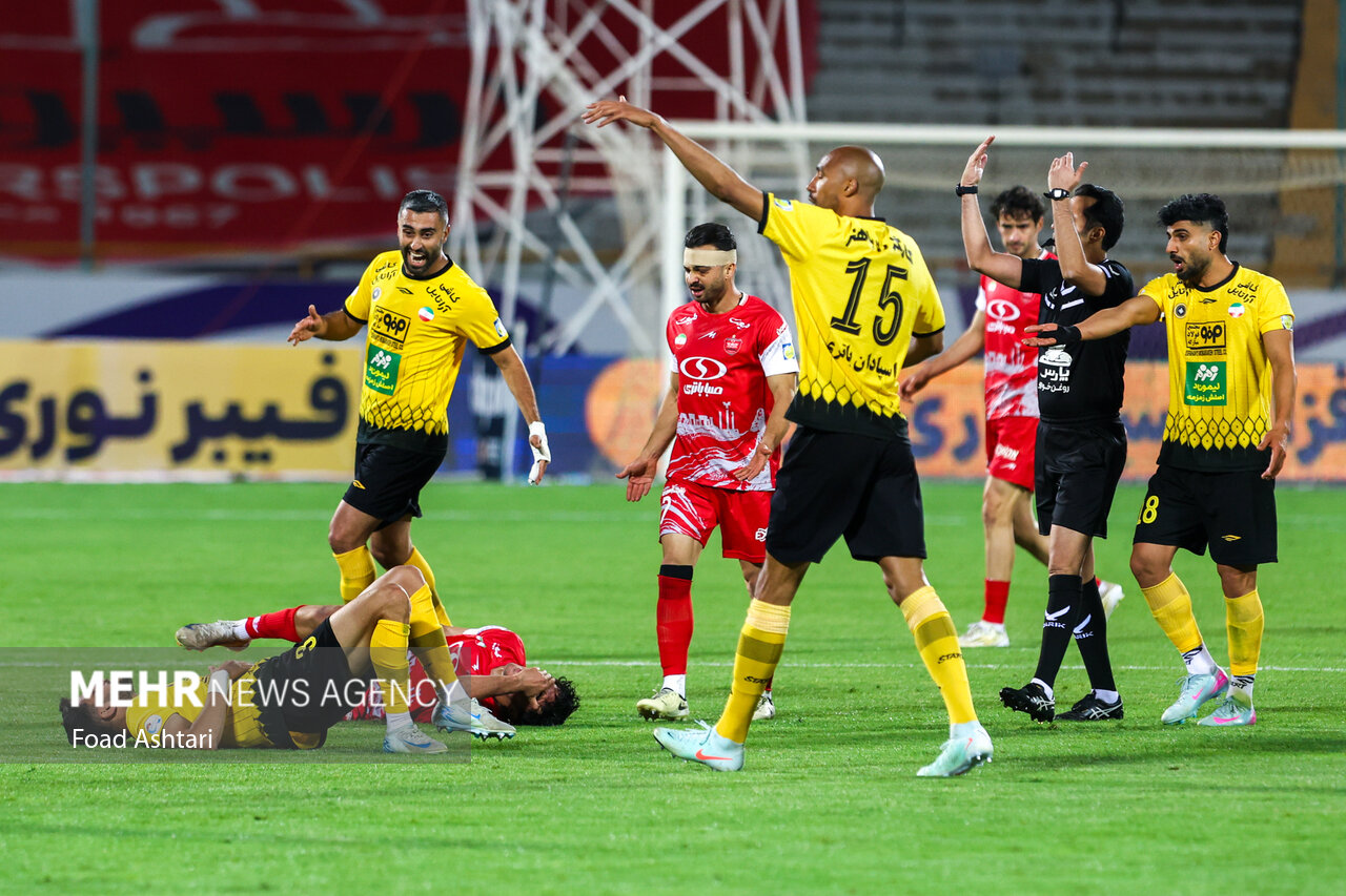 واقعیتی که در مورد پرسپولیس آشکار شد