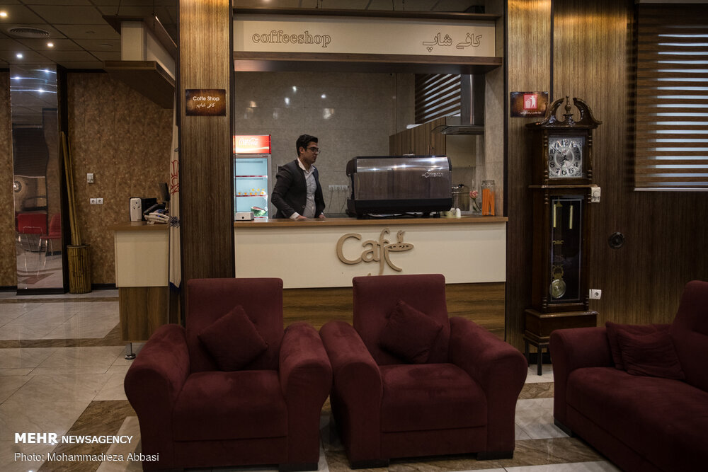 واکسیناسیون ۱۰۰ درصدی کارکنان هتل‌ها تا پایان مهرماه