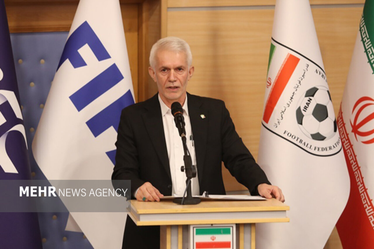 واکنش اسبقیان به پرداخت های نامتعارف به برخی فوتبالیست ها