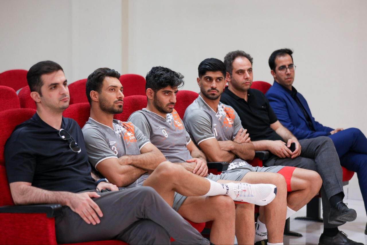 واکنش بازیکنان سابق پرسپولیس به تساوی تراکتور باسرخپوشان