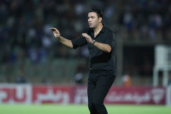 واکنش سازمان لیگ به حضور نکونام روی نیمکت استقلال/ مشکلی
نیست