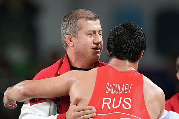 واکنش سرمربی تیم کشتی آزاد روسیه به برکناریاش