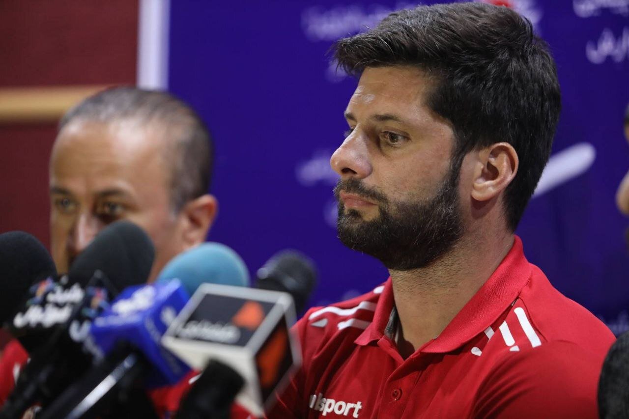 واکنش سرمربی نساجی به باخت مقابل استقلال و پایان کارش درایران