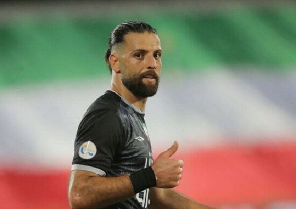 واکنش عجیب مهاجم تراکتور به اظهارات پاکو خمز/ اختلافات علنی شد