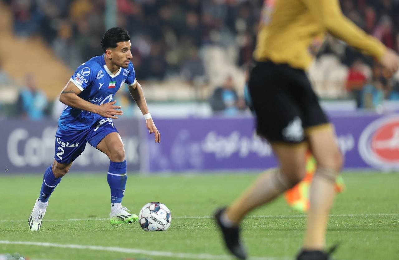 واکنش مدافع استقلال به رفتار عجیب اش در دربی و تحریک تماشاگران