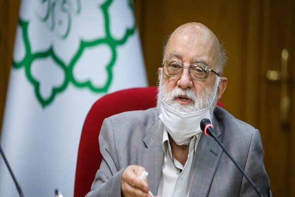 واکنش چمران در مورد اخذ عوارض از قبور در تهران+ فیلم