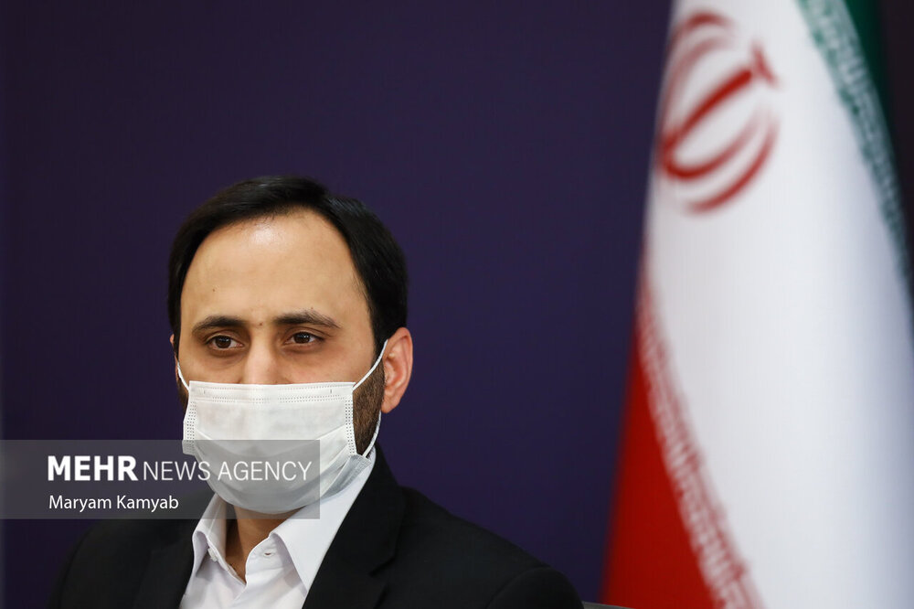 واگذاری استقلال و پرسپولیس در دولت با جدیت پیگیری می‌شود