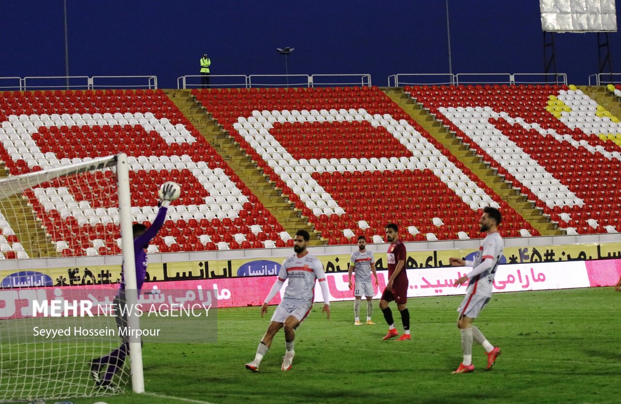 ورزشگاه ثامن آماده میزبانی از استقلال است/ تنها مشکل هم رفع میشود!