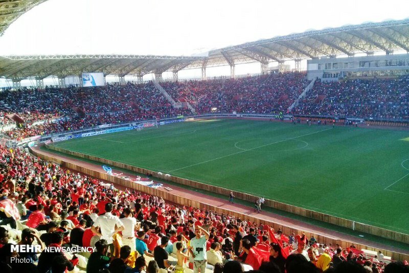 ورزشگاه شهدای فولاد میزبان استقلالی های لیگ برتر