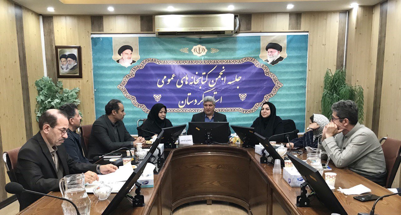 ورمقانی: فضای مجازی بستری برای ترویج کتاب و کتابخوانی است