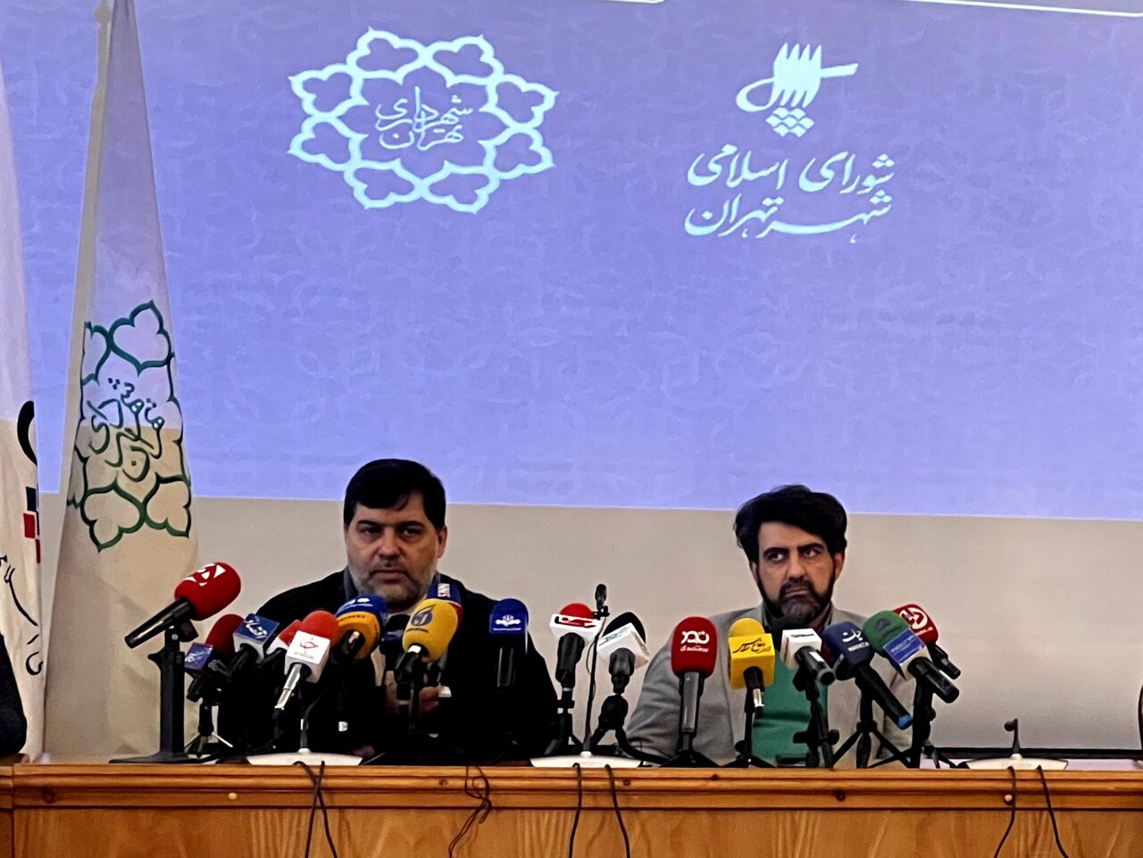 ورود اولین نمونه تاکسی، اتوبوس و ون برقی چینی از فردا به کشور