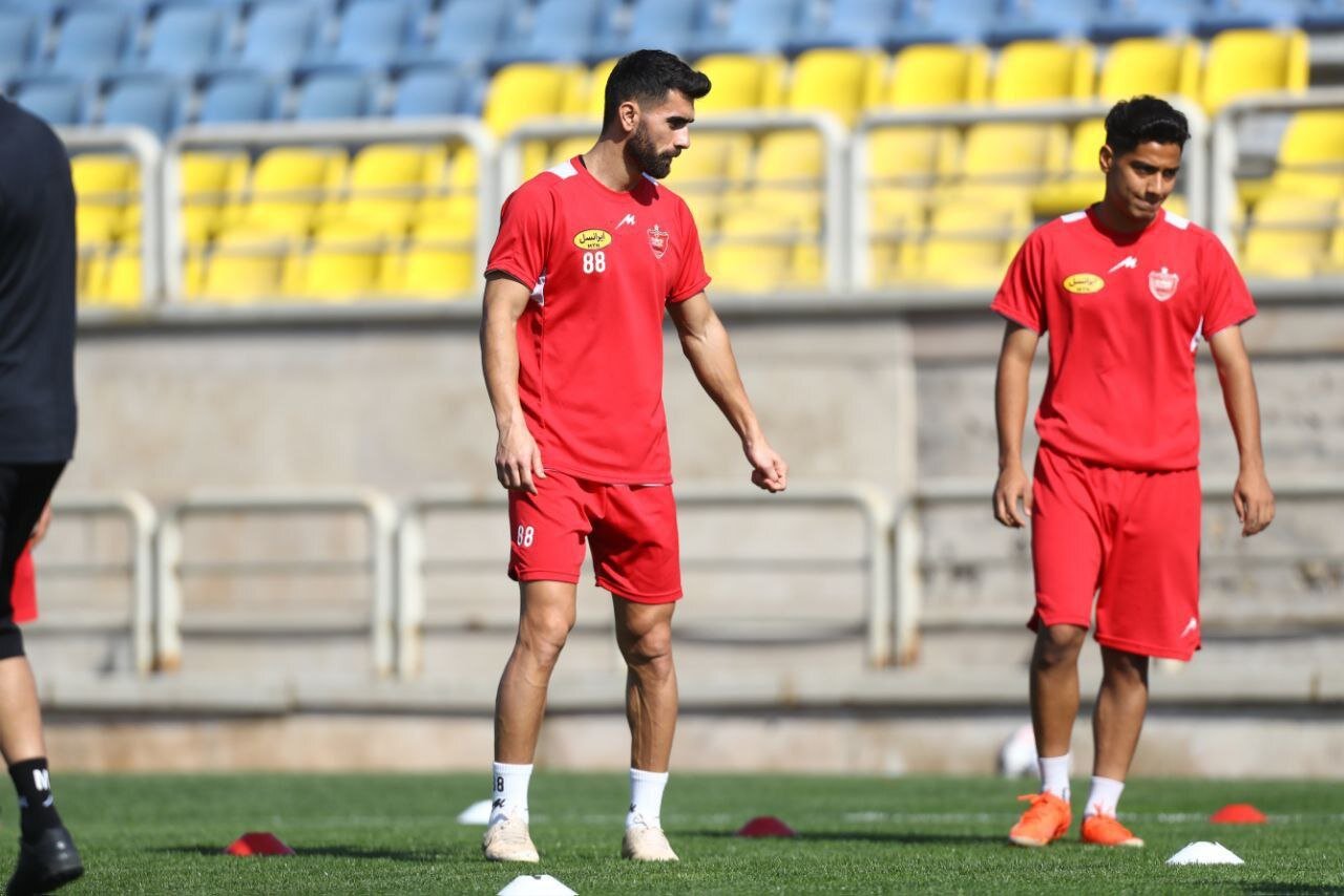 ورود چهار بازیکن جوان به تمرین پرسپولیس در آستانه بازی باسپاهان